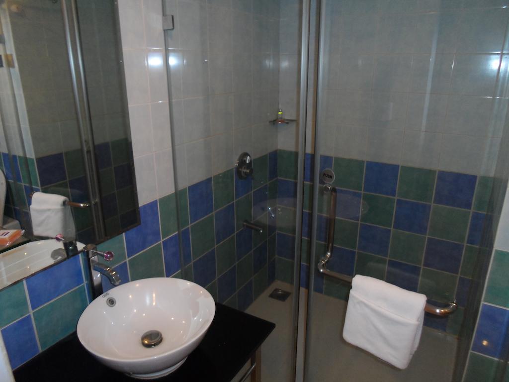 Aditya Hometel Hyderabad Exterior foto
